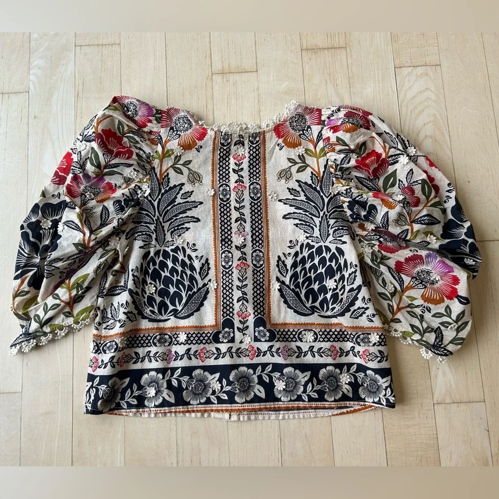 FARM Rio Romantic Garden Blouse 100% Cotton Tan w/Tropical Floral Print Sz Small - Picture 4 of 14